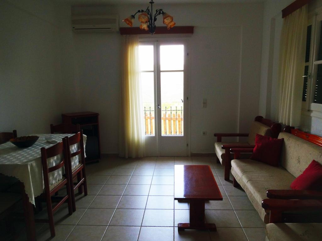 Iriana Village Inn Stavros  객실 사진
