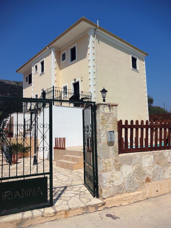Iriana Village Inn Stavros  객실 사진