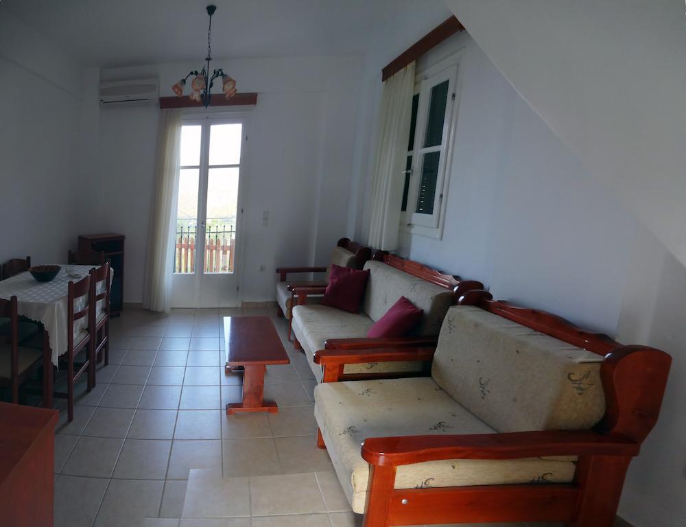 Iriana Village Inn Stavros  객실 사진